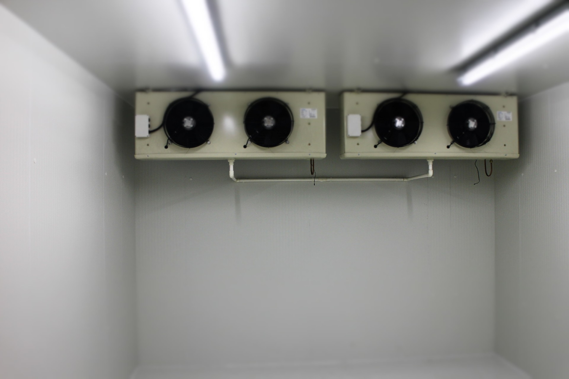 学校建设500m³实验室冷藏库投资费用需要多少钱？