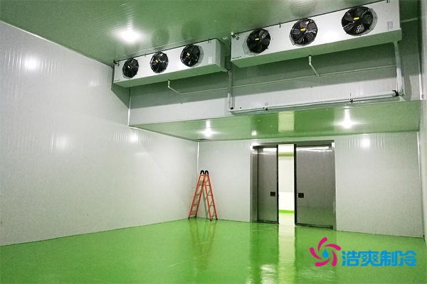 图示:可口可乐饮料冷库所用的冷风机