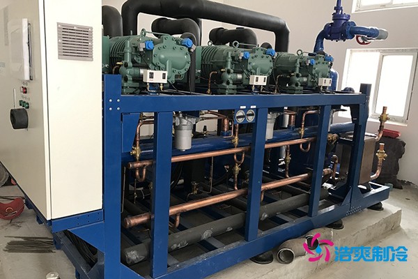 周黑鸭冷库所用的压缩机组